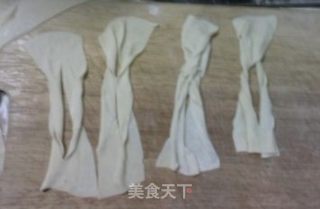 过年才会做的炸果子 附带煎饼果子的做法步骤：3