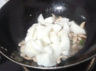 鸡肉炒山药的做法步骤：7