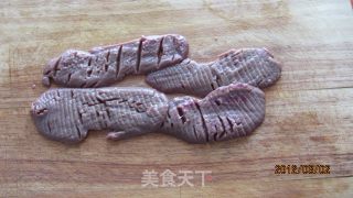 荸荠炒腰花的做法步骤：4