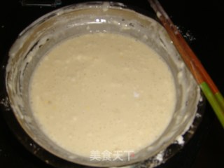 韭菜鸡蛋饼的做法步骤：2