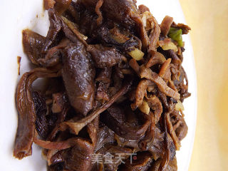 榛蘑肉丝的做法步骤：6