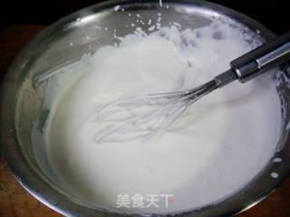 草莓酸奶冰激凌的做法步骤：4
