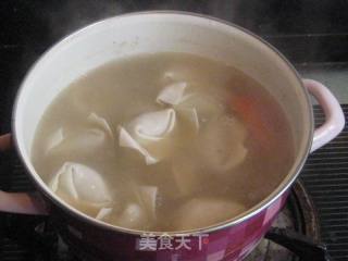 香菇排骨汤馄饨的做法步骤：5