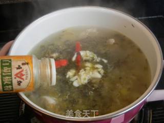 酸菜青鱼片汤的做法步骤：10