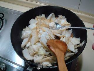 香菇肉片烧白菜的做法步骤：8