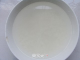 简简单单吃出美丽健康来——玫瑰糯米丸的做法步骤：1