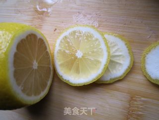 红酒煮梨的做法步骤：4