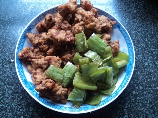 【菠萝咕咾肉】的做法步骤：10