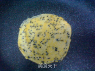 平底锅手工蛋卷（玉米油版）的做法步骤：6
