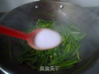 韭菜炒鸡蛋的做法步骤：6