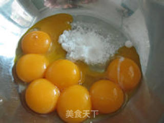 戚风蛋糕块的做法步骤：2