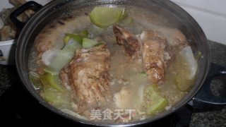 东北传统杀猪菜—血肠烩萝卜片的做法步骤：5