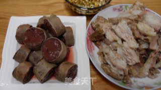 东北传统杀猪菜—血肠烩萝卜片的做法步骤：6
