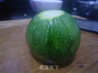 清炒小南瓜的做法步骤：1