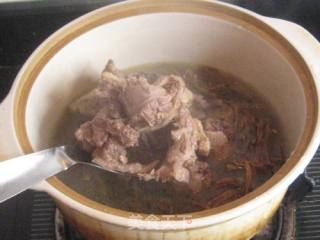豇豆干香肠飞鸭煲的做法步骤：10