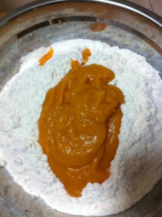 "紫"醉金迷豆沙包的做法步骤：7