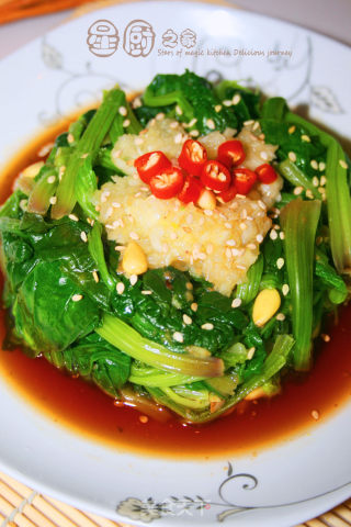 【贪嘴鹦之菠菜大变身，减肥新菜肴】松子菠菜盅的做法步骤：13