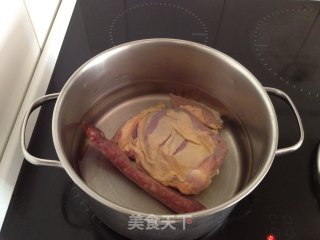 腊肠薯仔粥的做法步骤：2