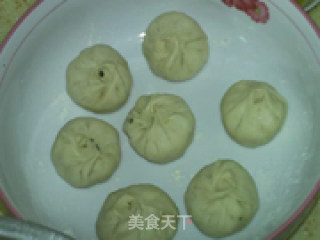 酸菜锅贴包子的做法步骤：11