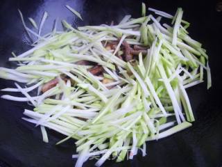 榨菜坨炒肉的做法步骤：9