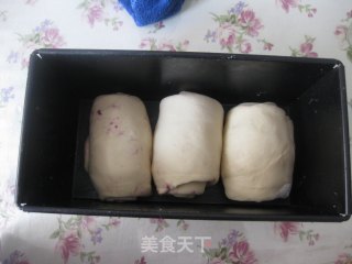 紫薯蜜豆吐司的做法步骤：8