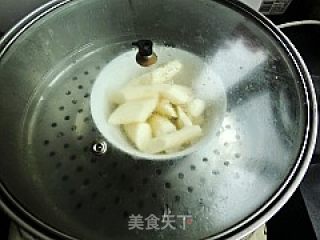 “娇媚女人花”--草莓蜜汁山药的做法步骤：2