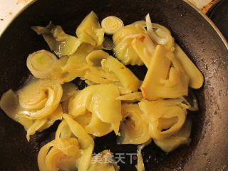酸汤生敲牛肉的做法步骤：5