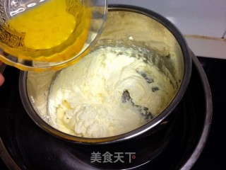 舒芙蕾乳酪蛋糕的做法步骤：2