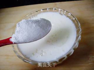 虾仁炒鲜奶的做法步骤：5