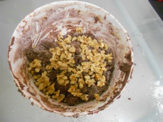 核桃巧克力饼干的做法步骤：5