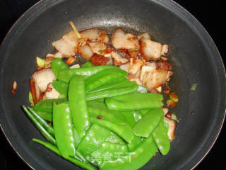 脆皮肉炒荷兰豆的做法步骤：7