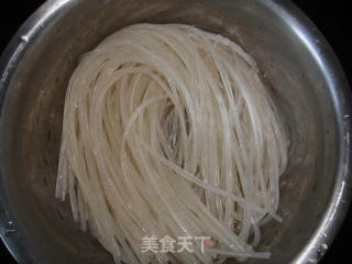 东北小鸡炖蘑菇的做法步骤：4