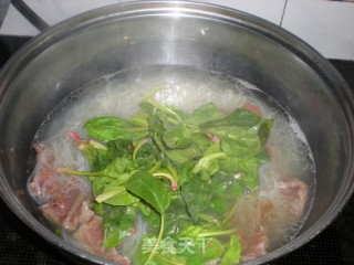 吃出清淡好滋味——菠菜牛肉粉丝的做法步骤：12