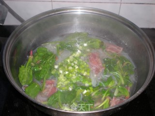 吃出清淡好滋味——菠菜牛肉粉丝的做法步骤：13