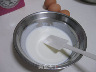 酸奶蛋糕的做法步骤：2