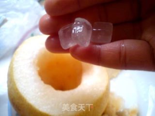 止咳润肺汤———川贝冰糖炖雪梨的做法步骤：4