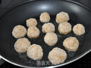 孩子们爱吃的鸡茸球的做法步骤：3