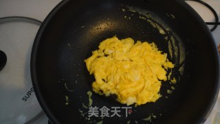 西红柿炒鸡蛋的做法步骤：3