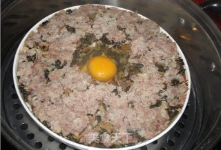 梅菜蒸肉蛋的做法步骤：3