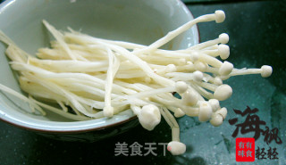 刀鱼什锦烤麸的做法步骤：3