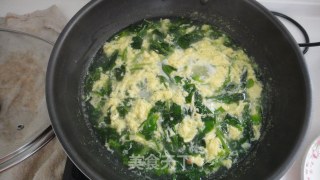 美味菠菜鸡蛋汤的做法步骤：4