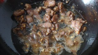 爆炒酱牛肉的做法步骤：4