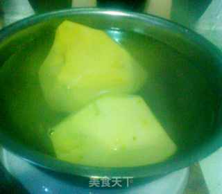 自制薯条的做法步骤：1
