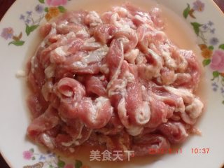 下饭菜------糖醋肉丝豆芽的做法步骤：2