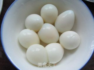 鱼头黄花菜汤的做法步骤：2