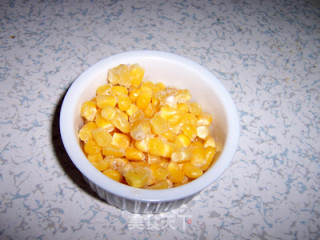 玉米茄汁浇肉饼的做法步骤：3