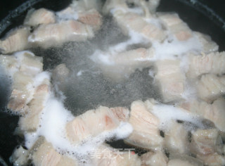 【塔吉锅】【如花美眷】【吃了还想吃的肉肉】雪碧红烧肉的做法步骤：4
