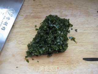 鲜美无比—鸡肉海带馄饨的做法步骤：1