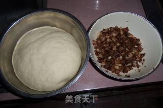 茶树菇扣肉包的做法步骤：5