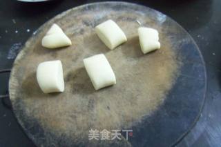 茶树菇扣肉包的做法步骤：6
